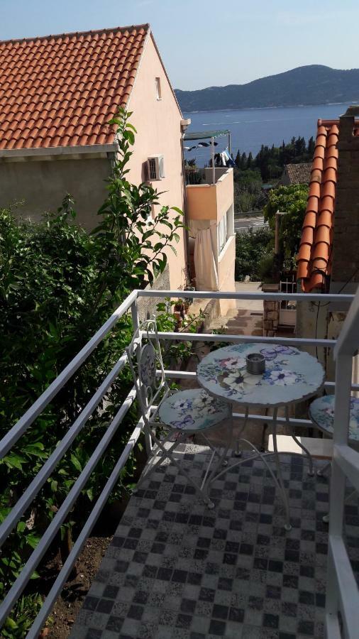 Apartments Platana Трстено Экстерьер фото